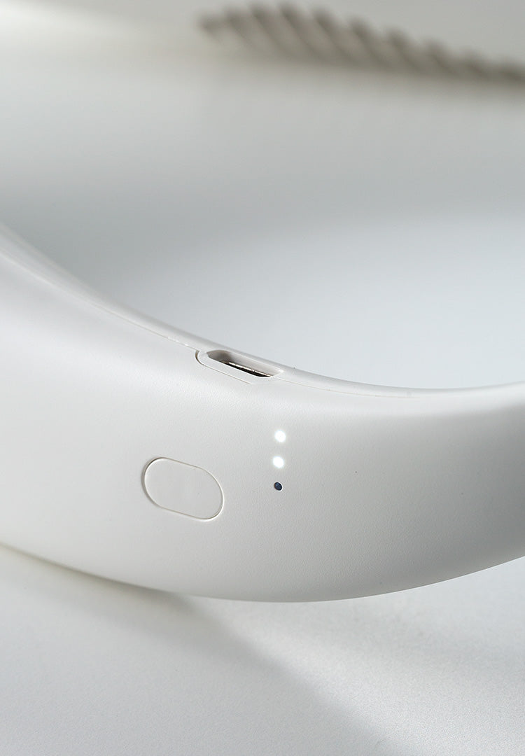 Breeze 360° Wearable Necklace Fan