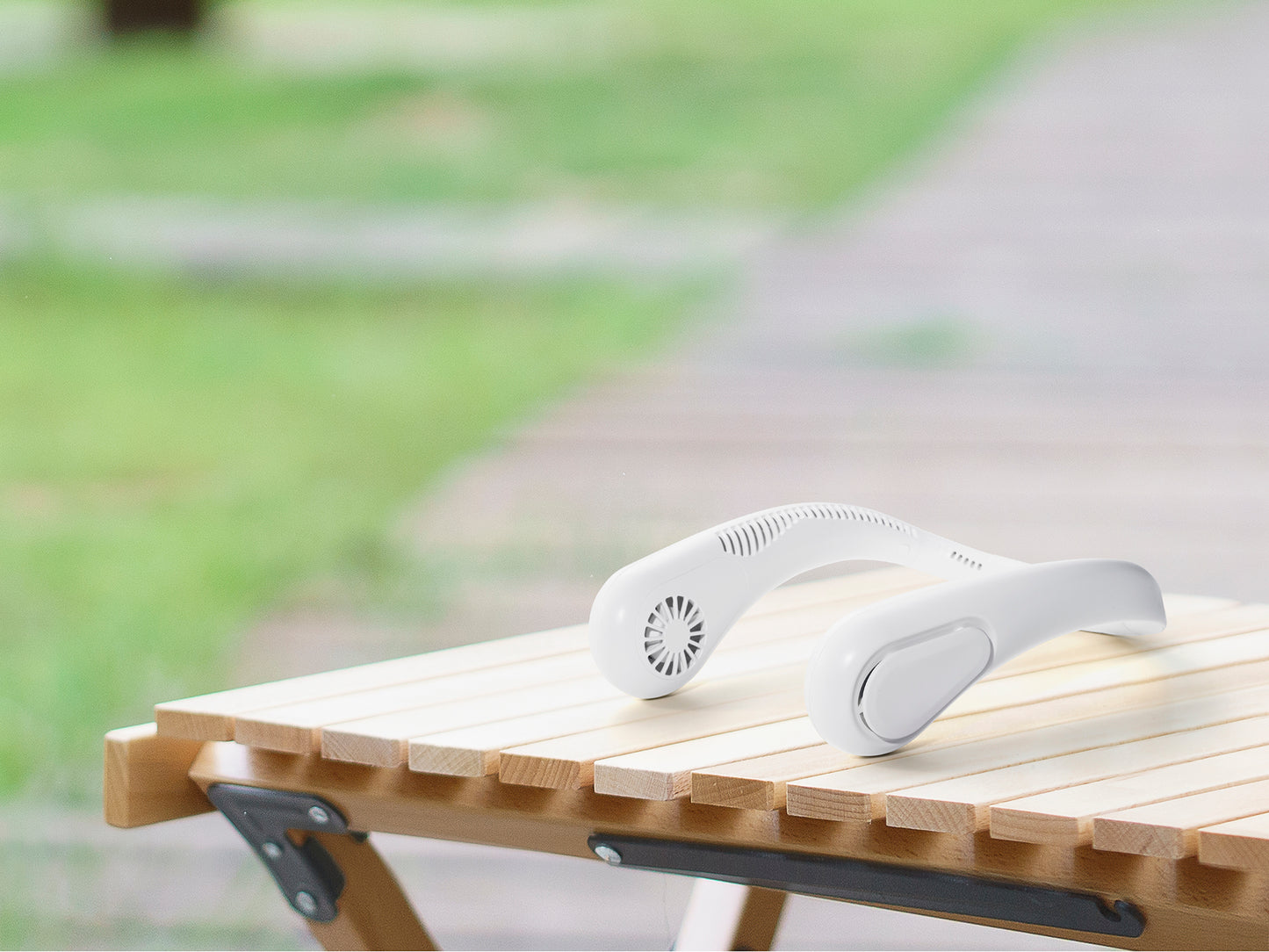 Breeze 360° Wearable Necklace Fan